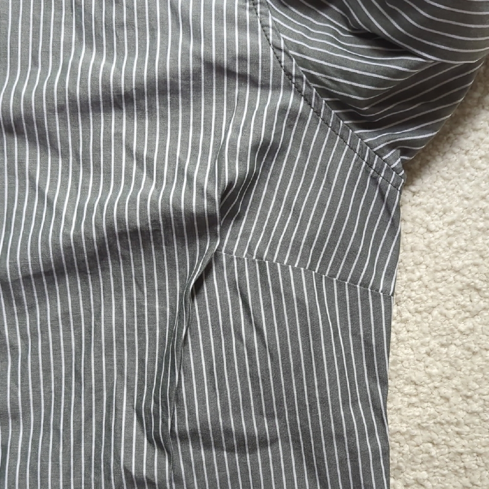 Tommy Hilfiger Grey and White Striped Button Down Shirt - Picture 10 of 11
